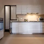 Bright And Spacious Arno View Apartment Florenz