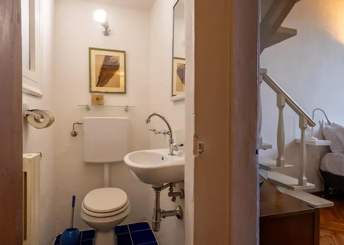 Bright And Spacious Arno View Apartamento *