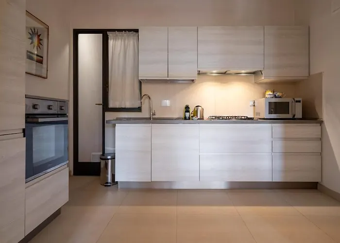 Bright And Spacious Arno View Apartamento Florença