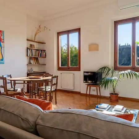 Διαμέρισμα Bright And Spacious Arno View *